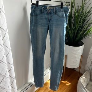 Abercrombie & Fitch Jean Leggings size 4L
